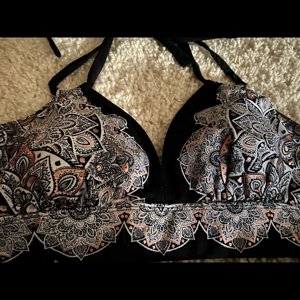 NWT swimsuits for all two piece .